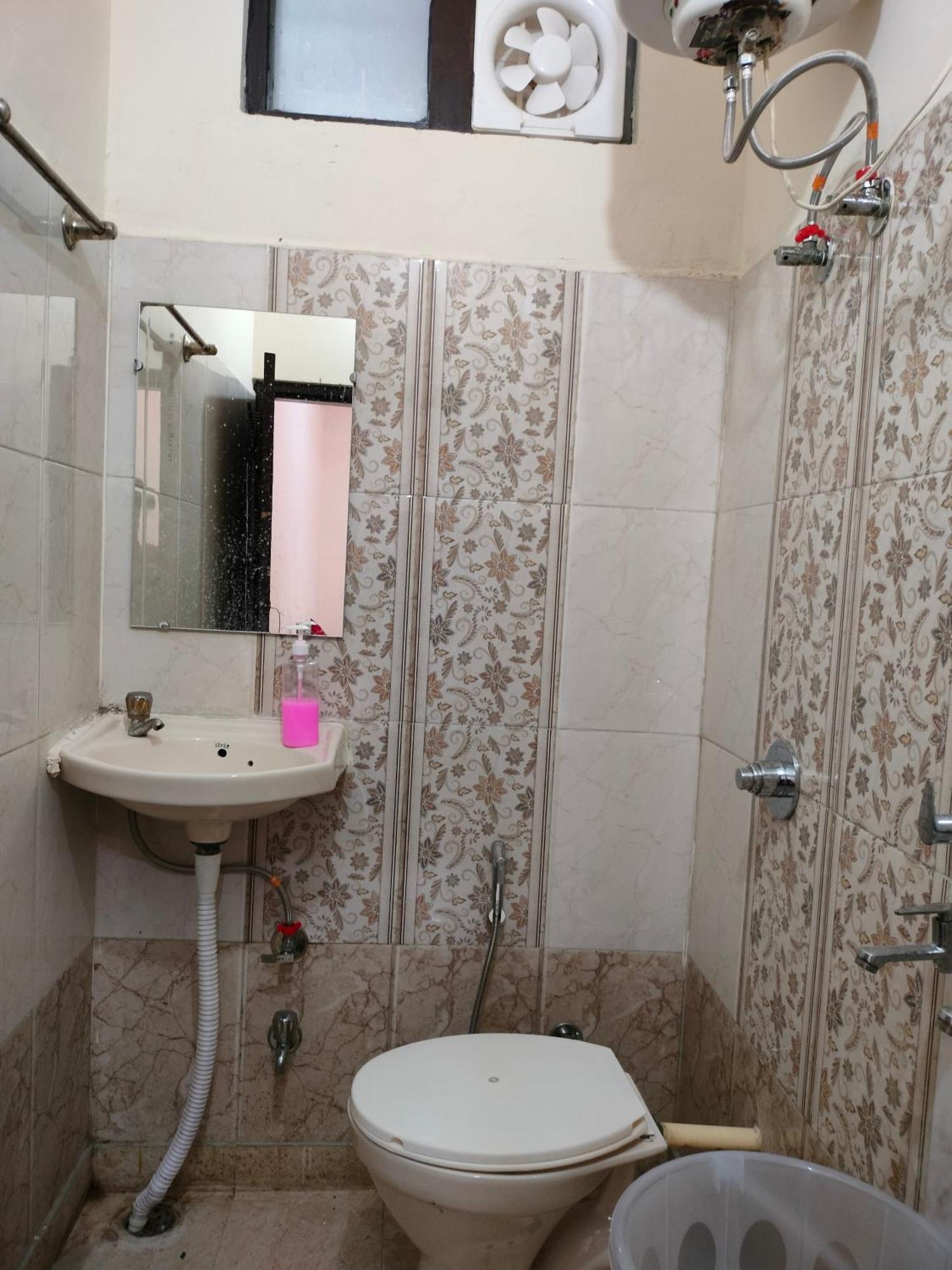 Comfort Hotel,new Delhi Mayur Vihar Noida Hotel 3*