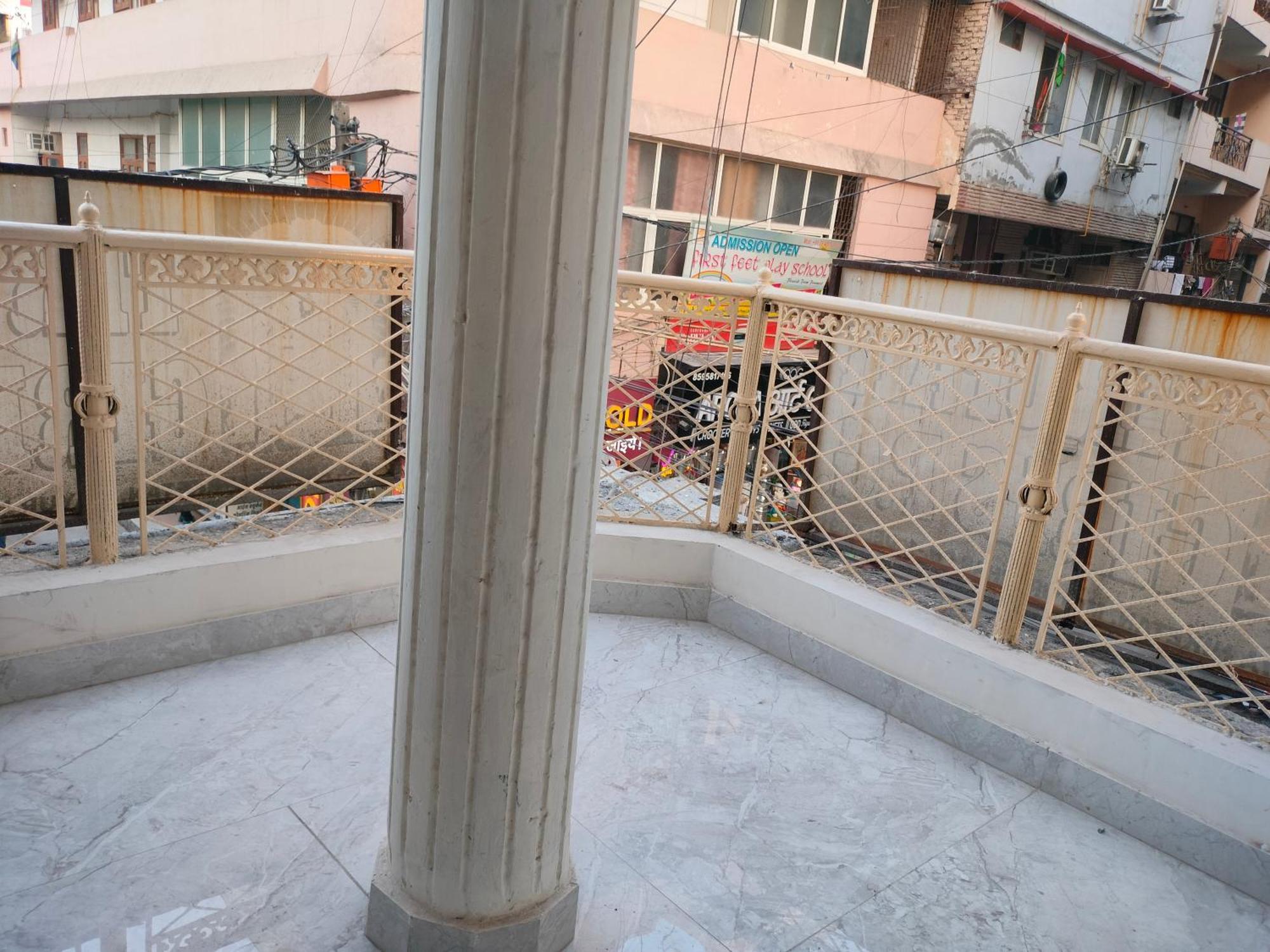 Comfort Hotel,new Delhi Mayur Vihar Noida 3*