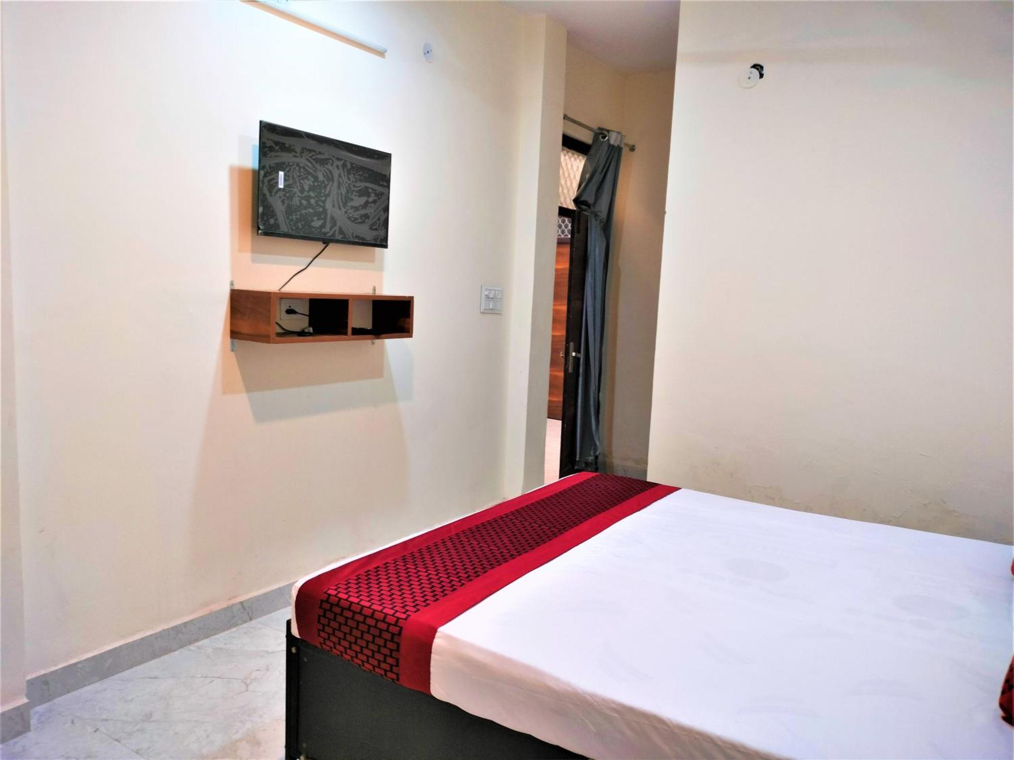 Comfort Hotel,new Delhi Mayur Vihar Noida 3* New Delhi